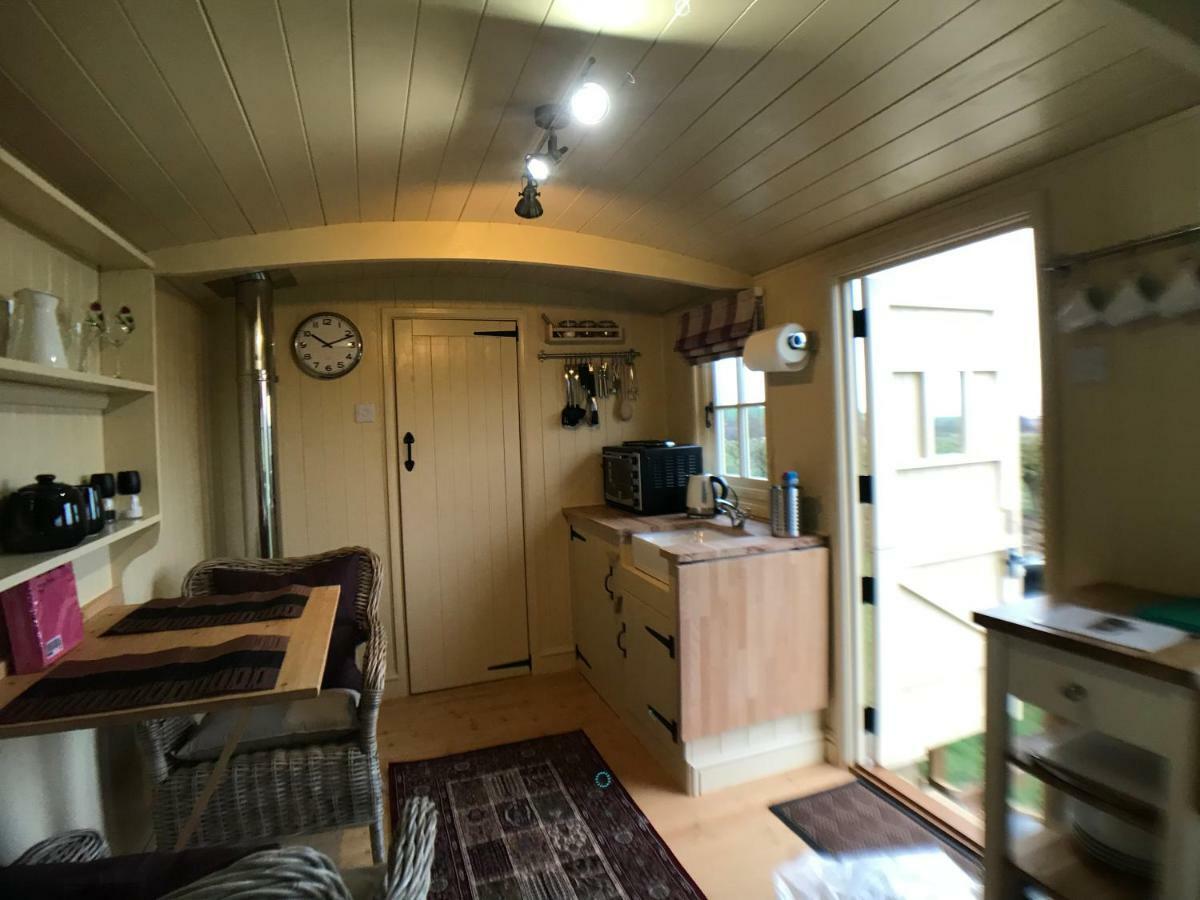 The Hawthorn Shepherds Hut آيماوث المظهر الخارجي الصورة