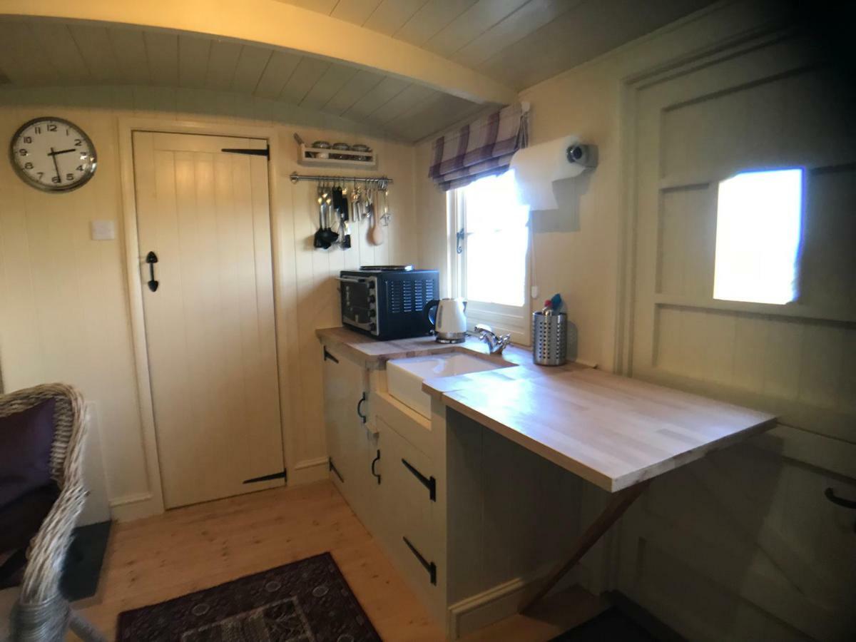 The Hawthorn Shepherds Hut آيماوث المظهر الخارجي الصورة