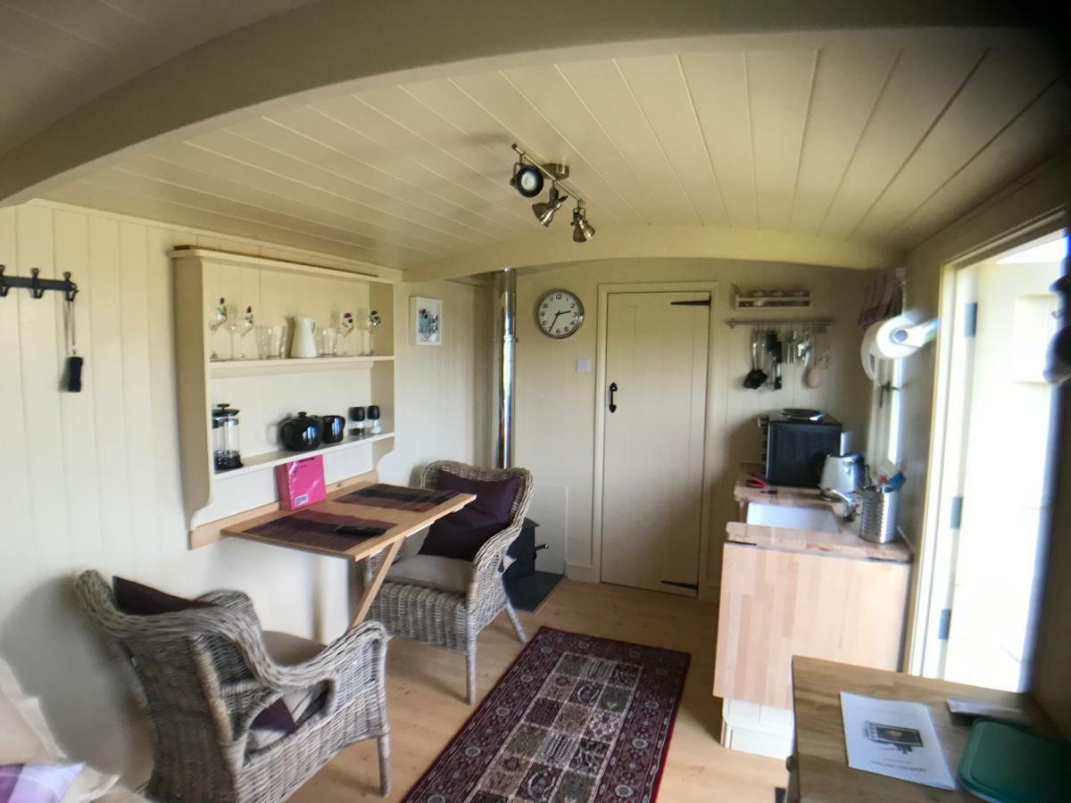 The Hawthorn Shepherds Hut آيماوث المظهر الخارجي الصورة